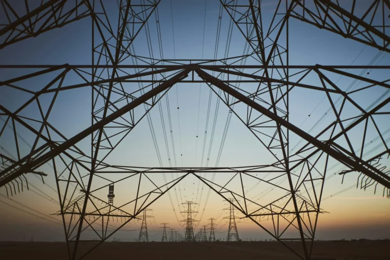 Smart Energy Management Systems: Features and Benefits
